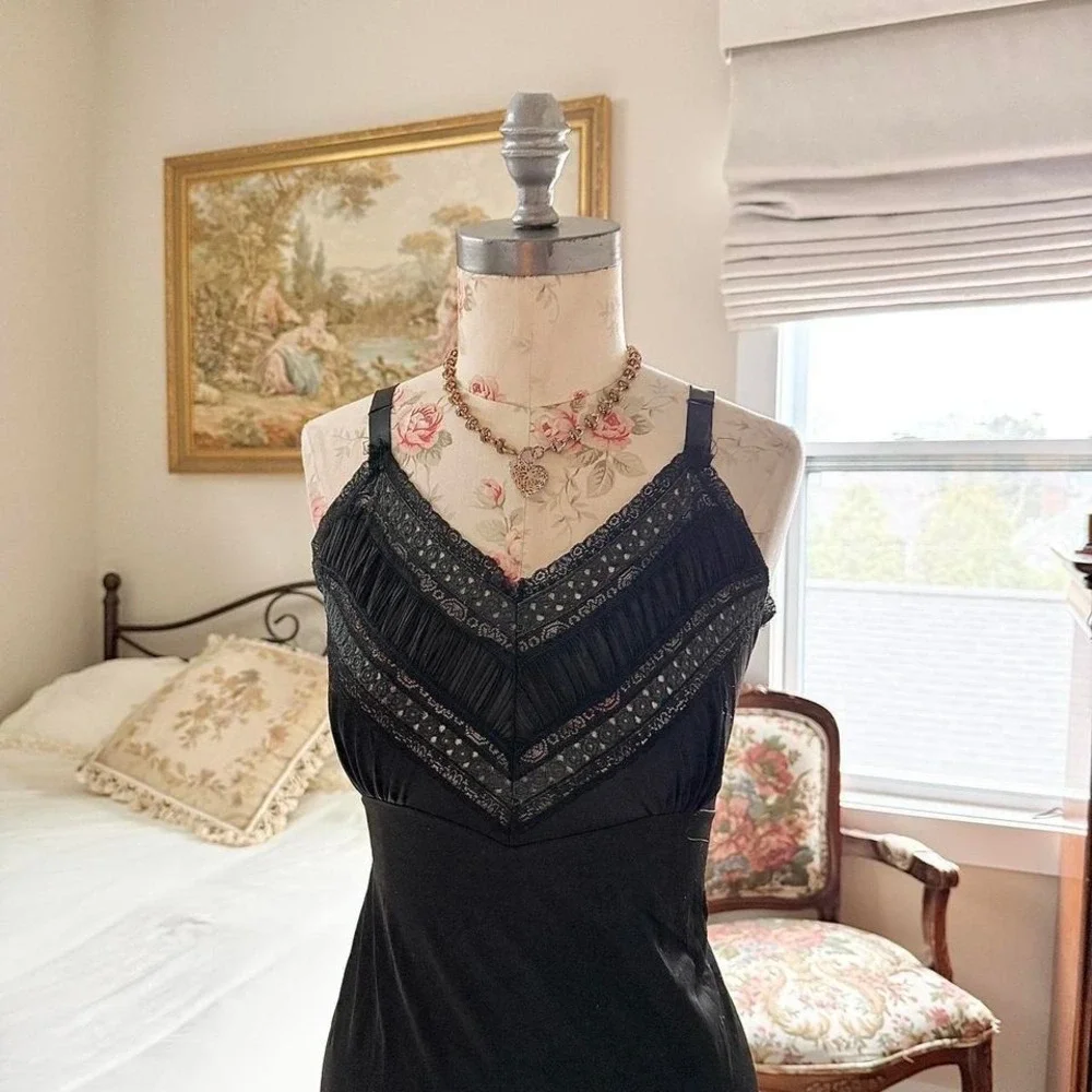 black lace midi dress  90s black embellished midi dress fits like a medium - Picture 3 of 5